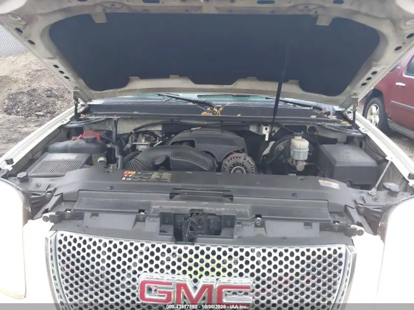 2011 GMC YUKON XL 1500 DENALI