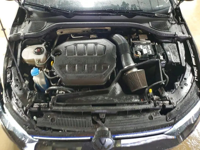 2024 VOLKSWAGEN GOLF R   