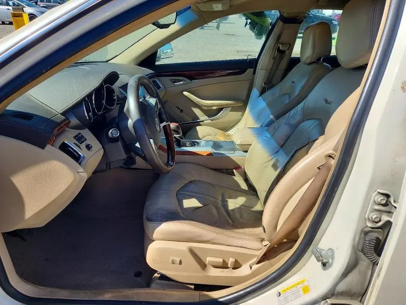 2010 CADILLAC CTS LUXURY COLLECTION  