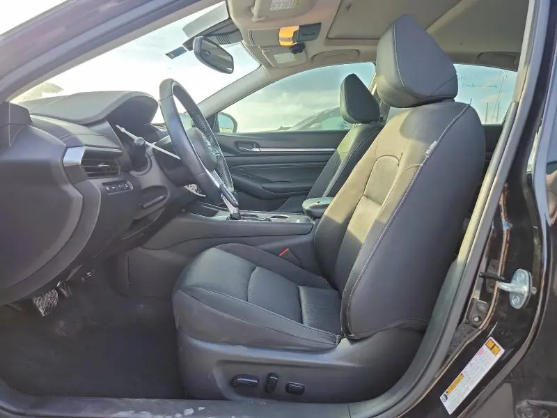 2019 NISSAN ALTIMA SV  