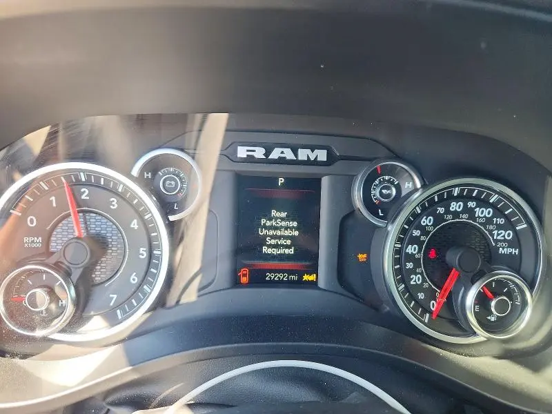 2025 RAM 1500 BIG HORN/LONE STAR  