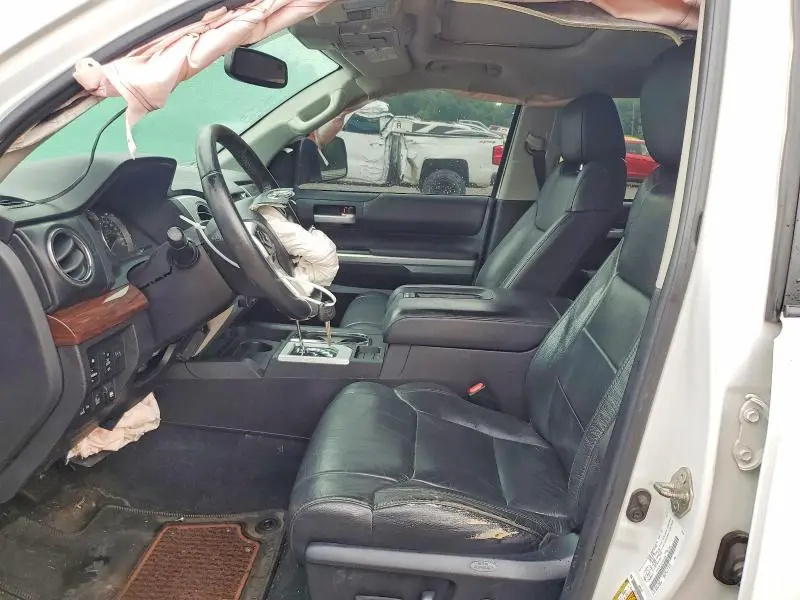 2015 TOYOTA TUNDRA LIMITED  