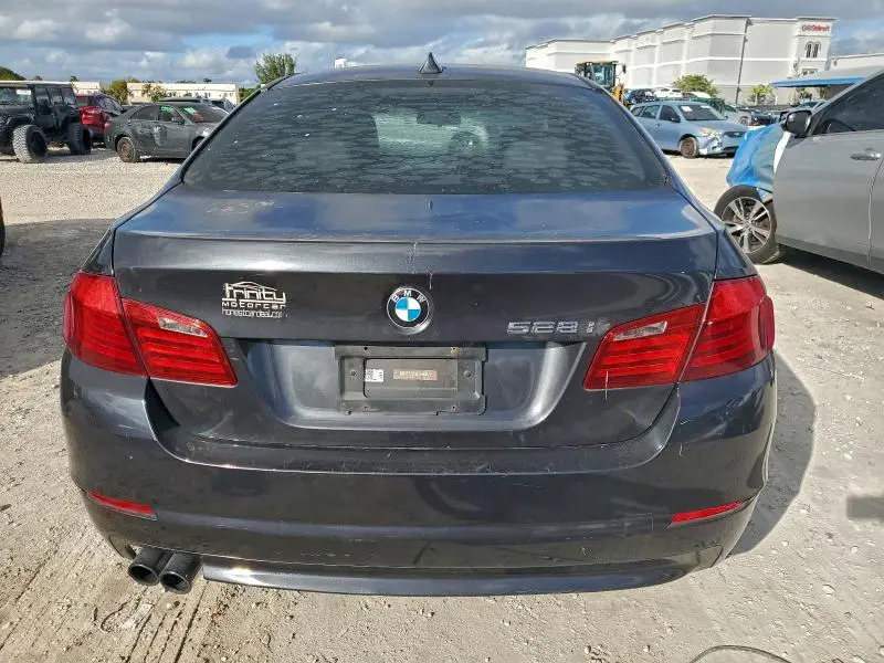 2013 BMW 528 I  