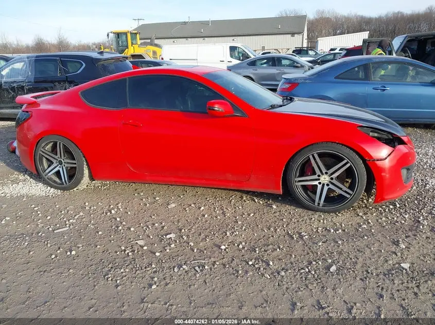 2011 HYUNDAI GENESIS 3.8 TRACK