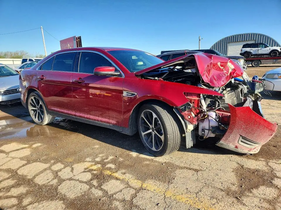 2016 FORD TAURUS SEL  