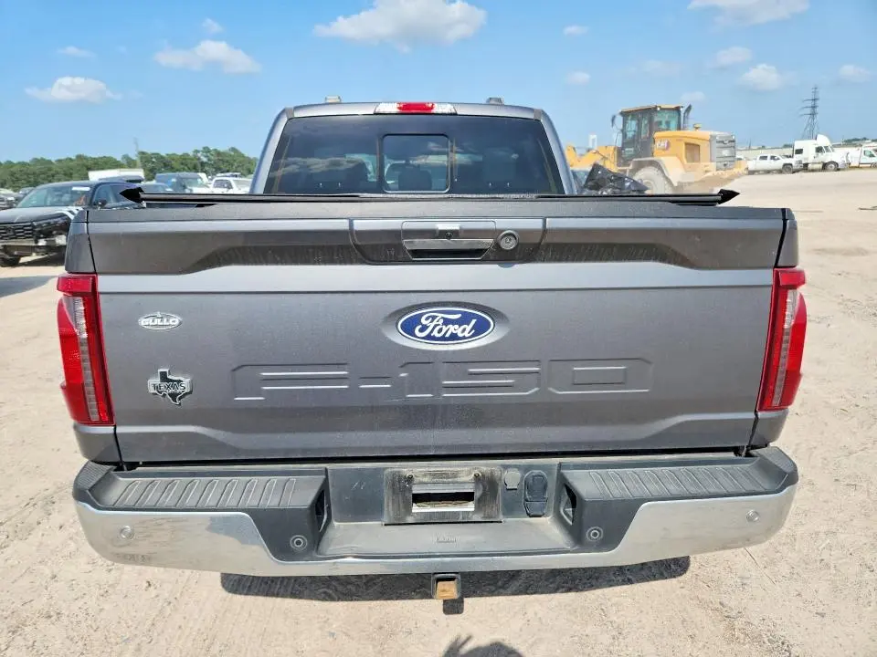2024 FORD F150 XLT  