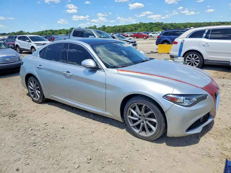 2017 ALFA ROMEO GIULIA TI Q4  