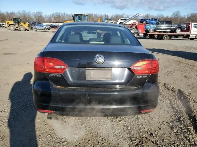 2013 VOLKSWAGEN JETTA SE  