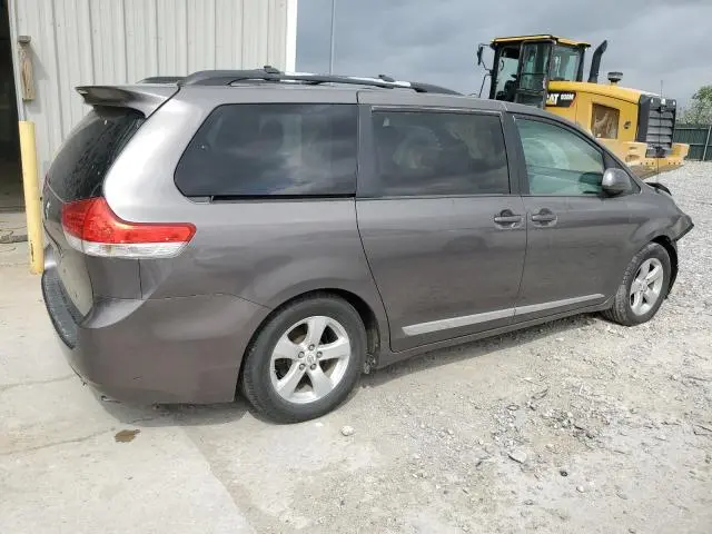 2011 TOYOTA SIENNA LE  