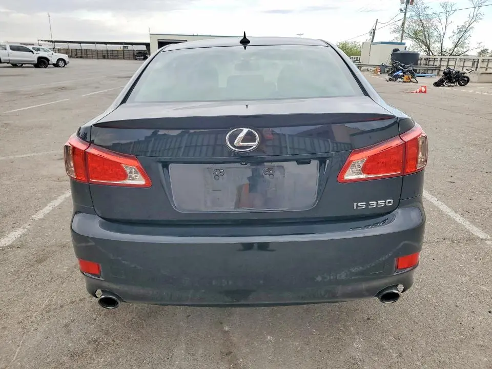 2011 LEXUS IS 350  