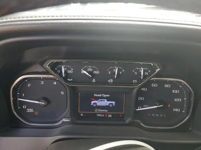 2022 GMC SIERRA K2500 AT4  