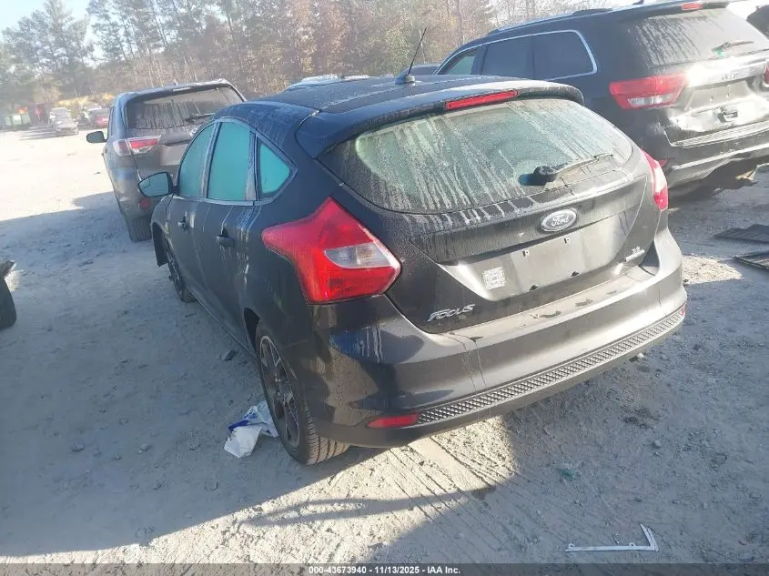 2014 FORD FOCUS SE