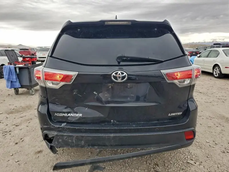 2015 TOYOTA HIGHLANDER LIMITED  