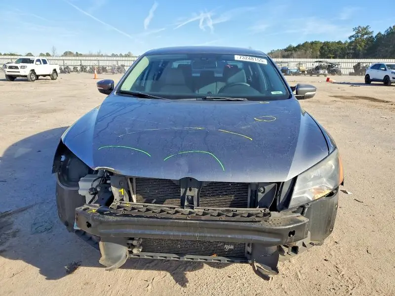 2014 VOLKSWAGEN PASSAT S  