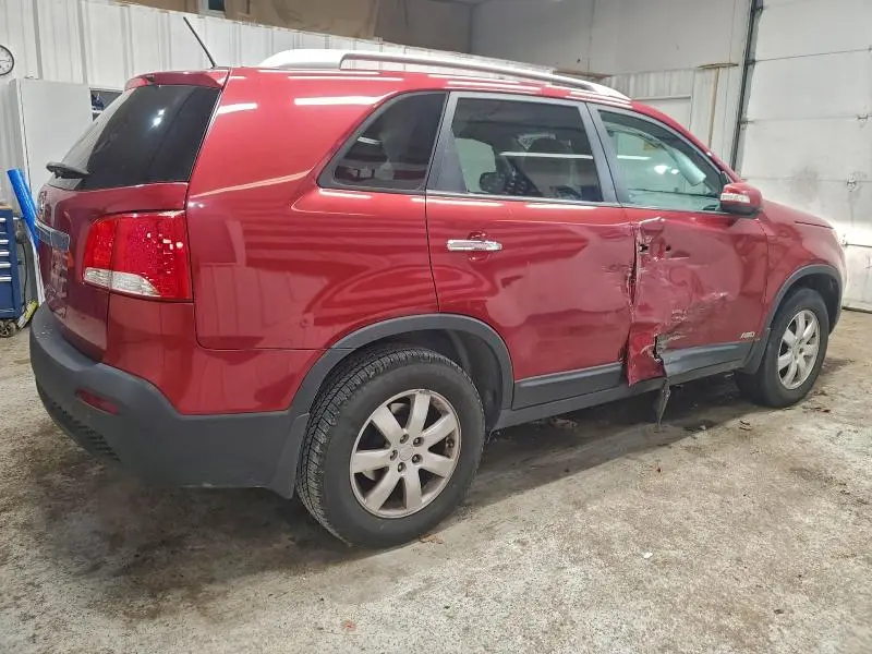 2011 KIA SORENTO BASE  