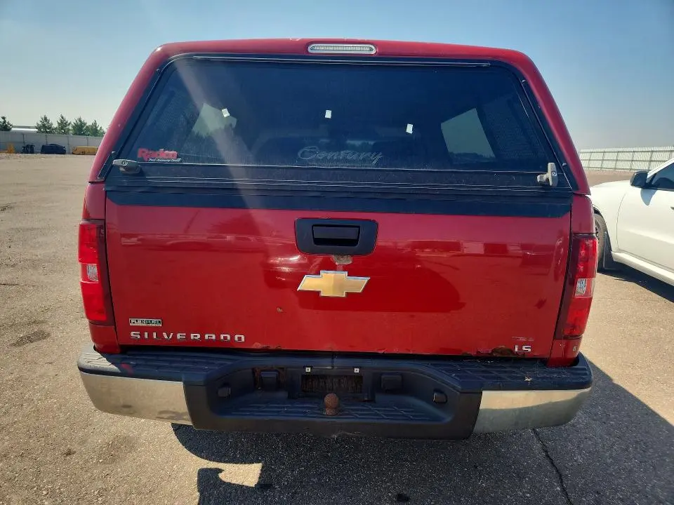 2011 CHEVROLET SILVERADO K1500 LS  