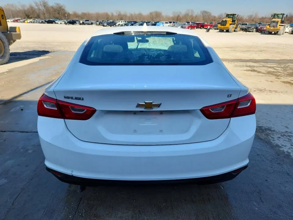 2017 CHEVROLET MALIBU LT  