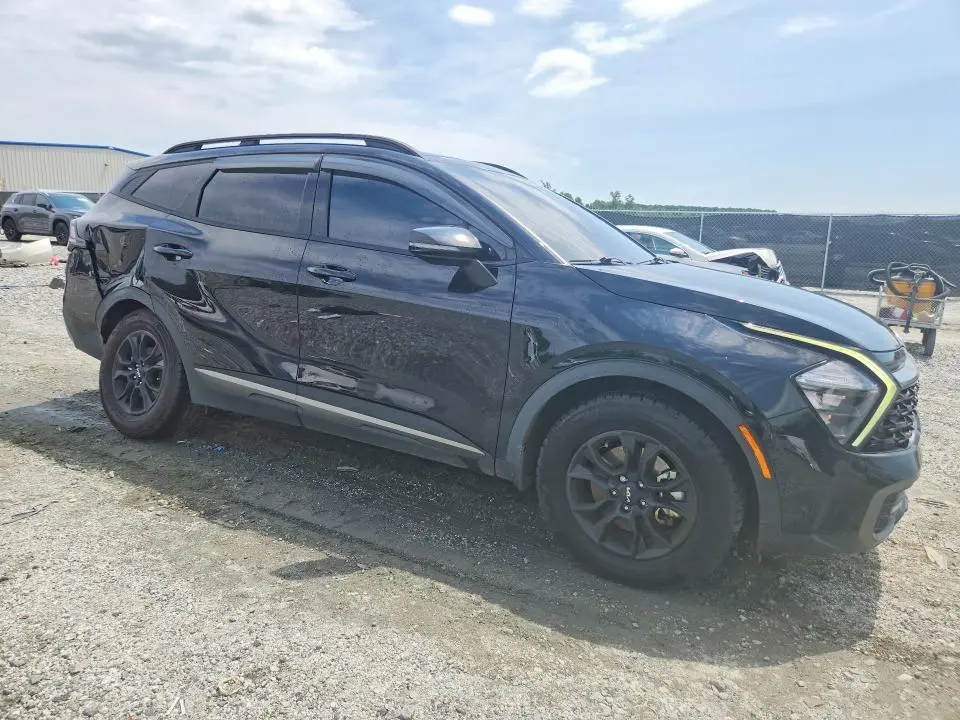 2023 KIA SPORTAGE X-PRO  