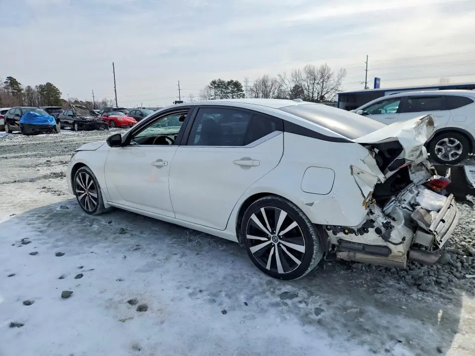 2019 NISSAN ALTIMA 2.5 SR  