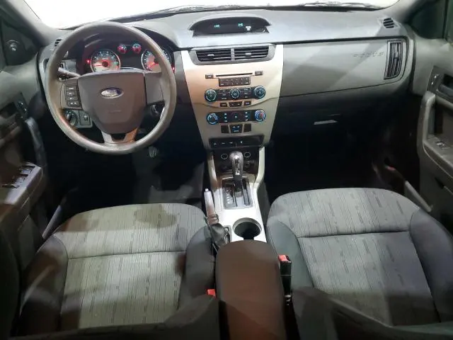 2010 FORD FOCUS SE  