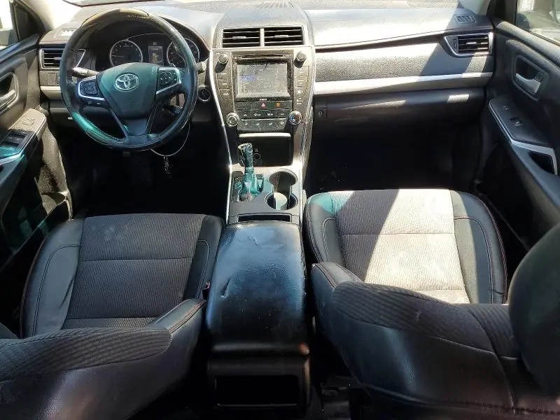 2017 TOYOTA CAMRY SE  