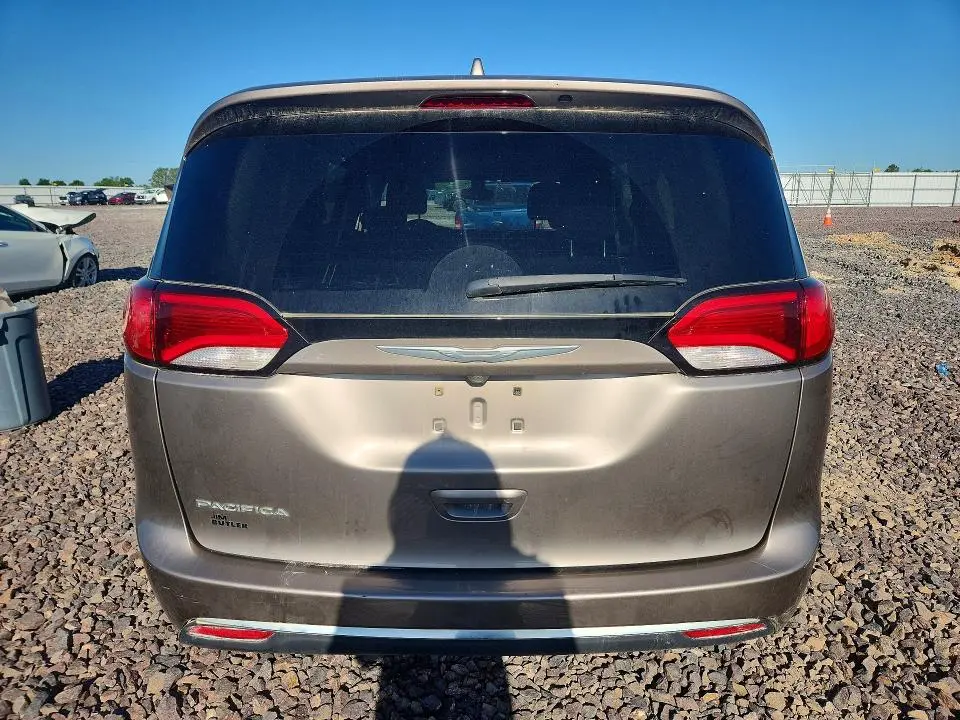 2017 CHRYSLER PACIFICA TOURING L  