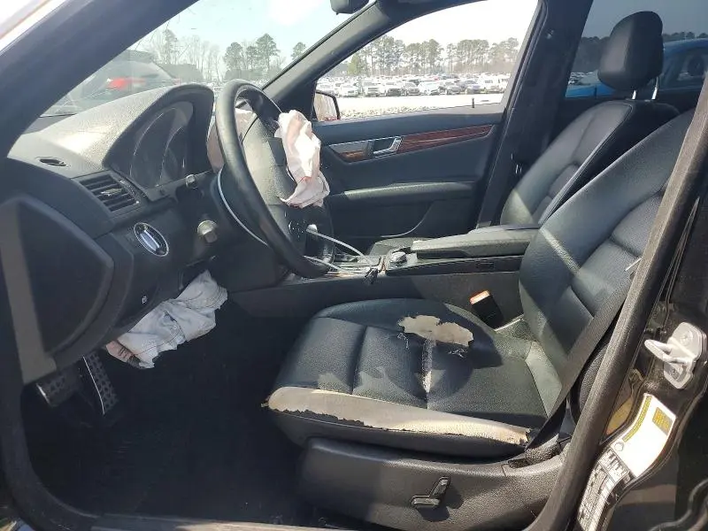 2011 MERCEDES-BENZ C 300  