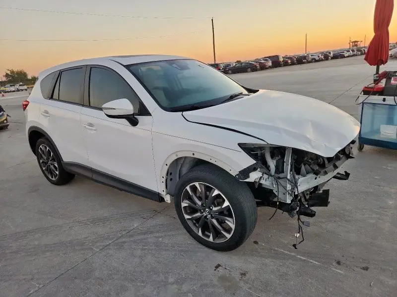 2016 MAZDA CX-5 GT  