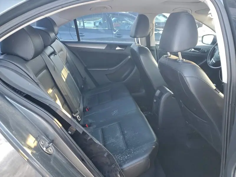 2013 VOLKSWAGEN JETTA TDI  