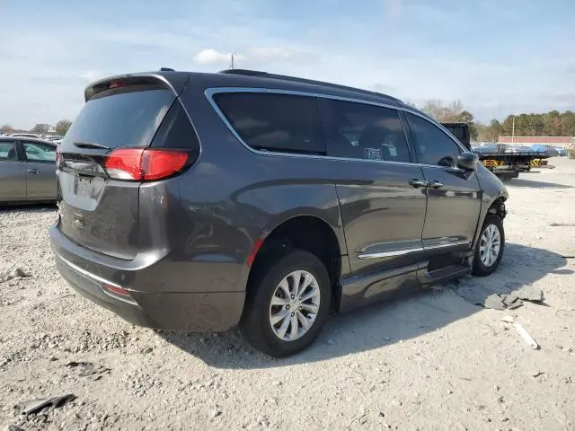 2017 CHRYSLER PACIFICA TOURING L  