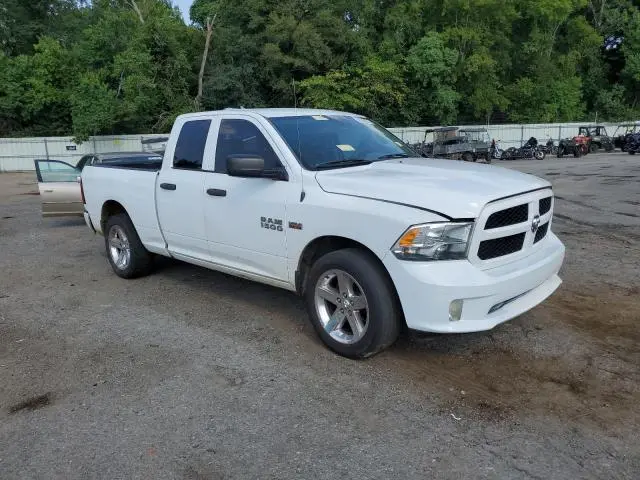 2015 RAM 1500 ST