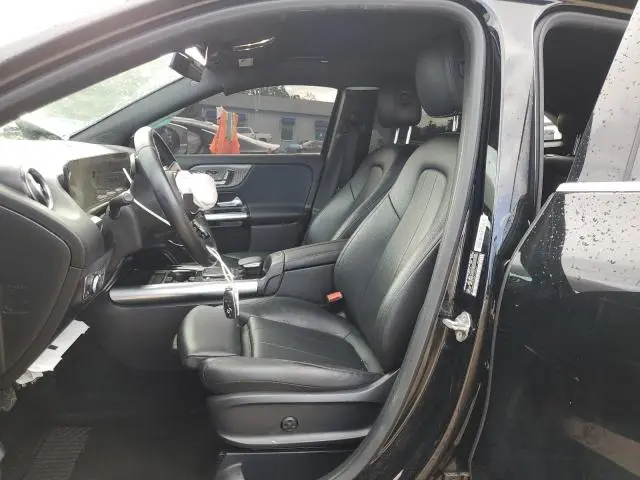2021 MERCEDES-BENZ GLA 250  