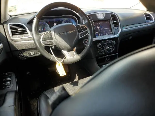 2018 CHRYSLER 300 LIMITED  