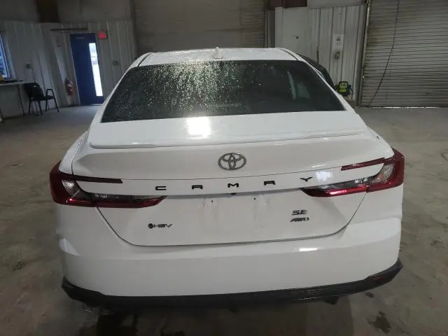 2025 TOYOTA CAMRY XSE  