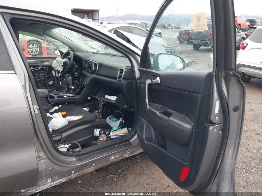 2018 KIA SPORTAGE LX