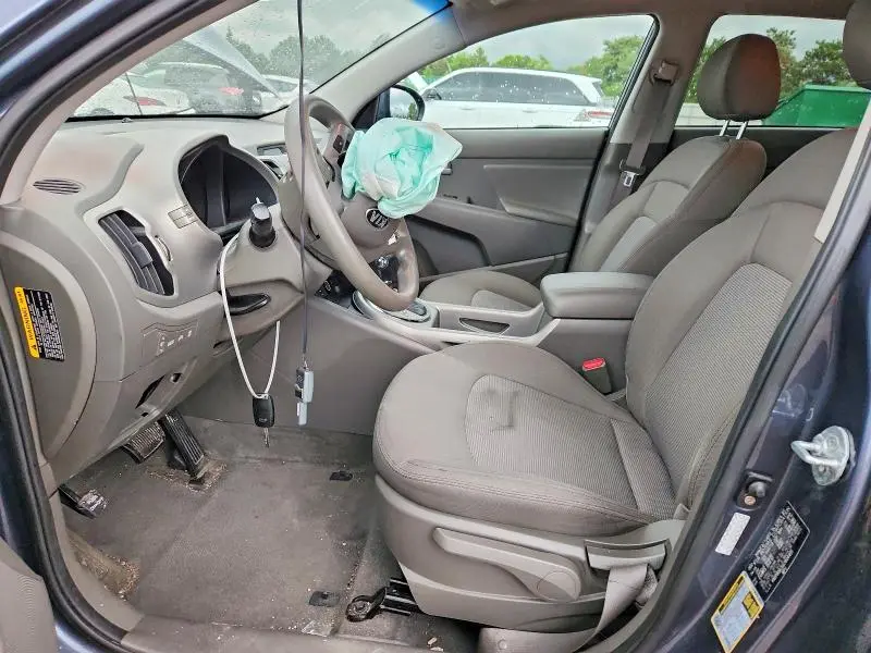 2016 KIA SPORTAGE LX  