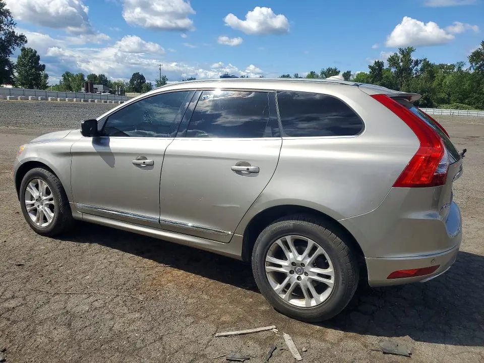 2016 VOLVO XC60 T5 PREMIER  