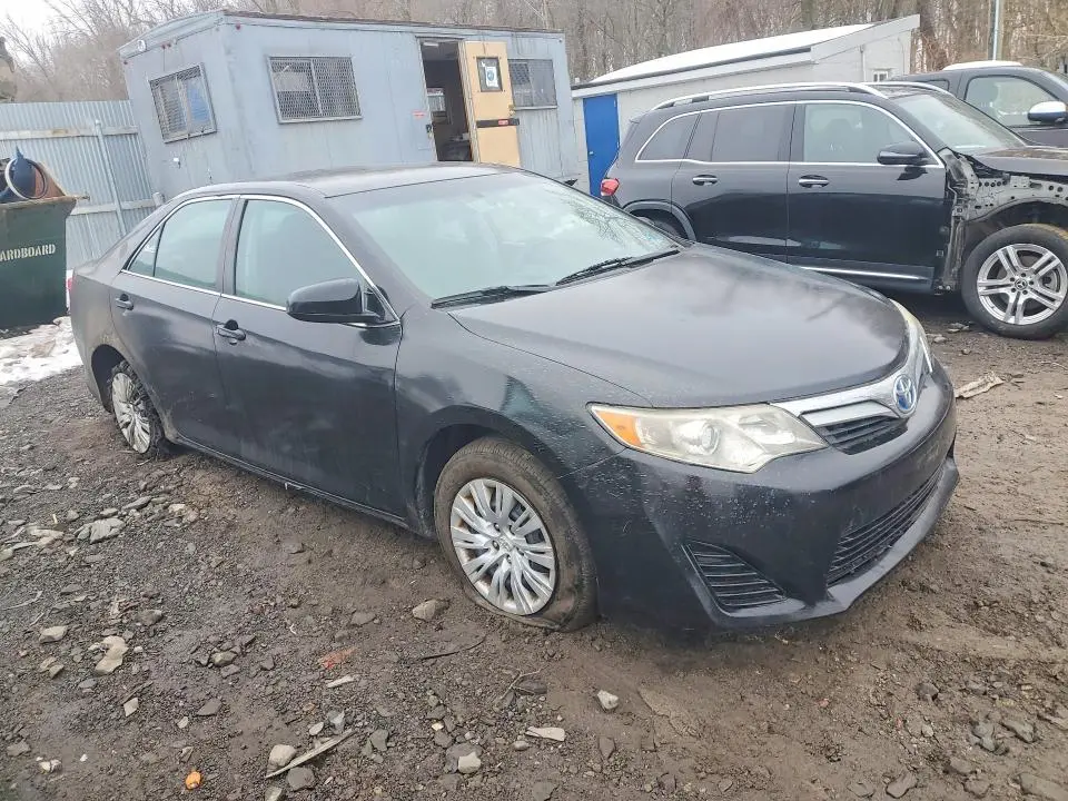2013 TOYOTA CAMRY HYBRID  