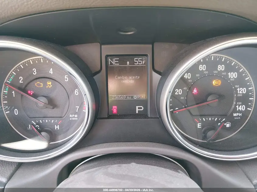 2011 JEEP GRAND CHEROKEE LAREDO