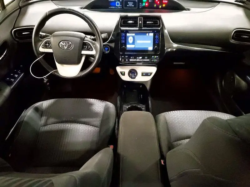 2017 TOYOTA PRIUS THREE  