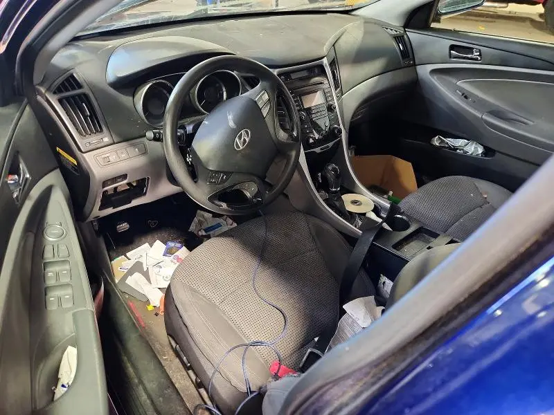 2012 HYUNDAI SONATA GLS  
