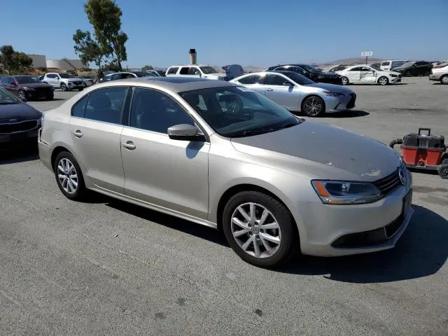 2014 VOLKSWAGEN JETTA SE  