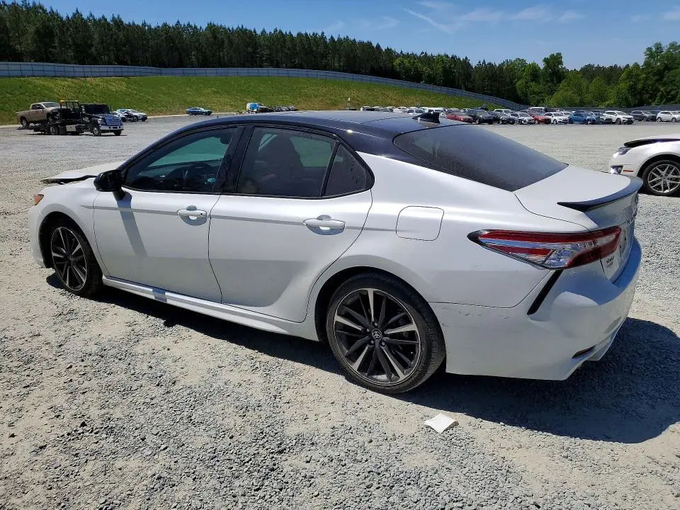 2020 TOYOTA CAMRY XSE  
