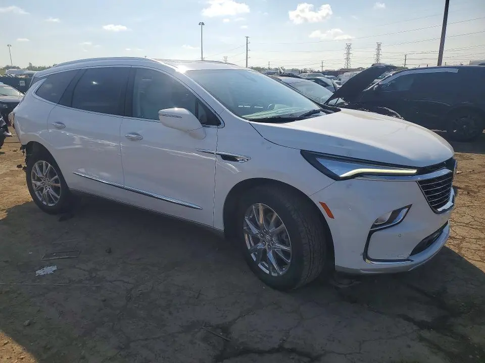 2024 BUICK ENCLAVE ESSENCE  