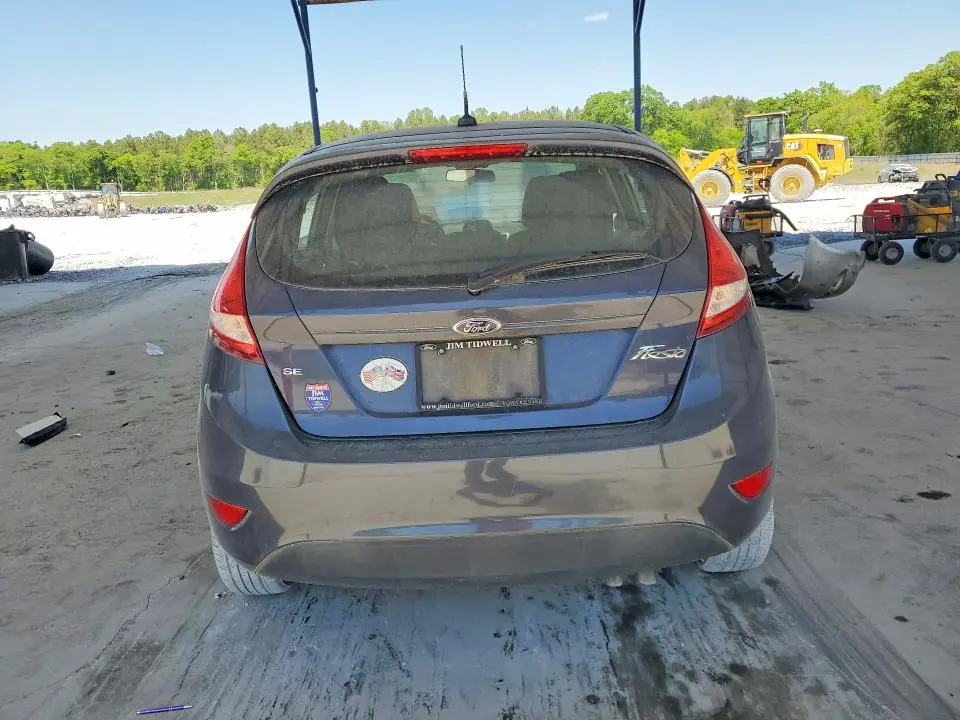 2013 FORD FIESTA SE  