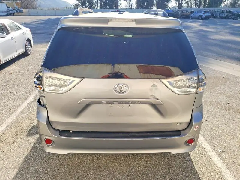 2012 TOYOTA SIENNA SPORT  