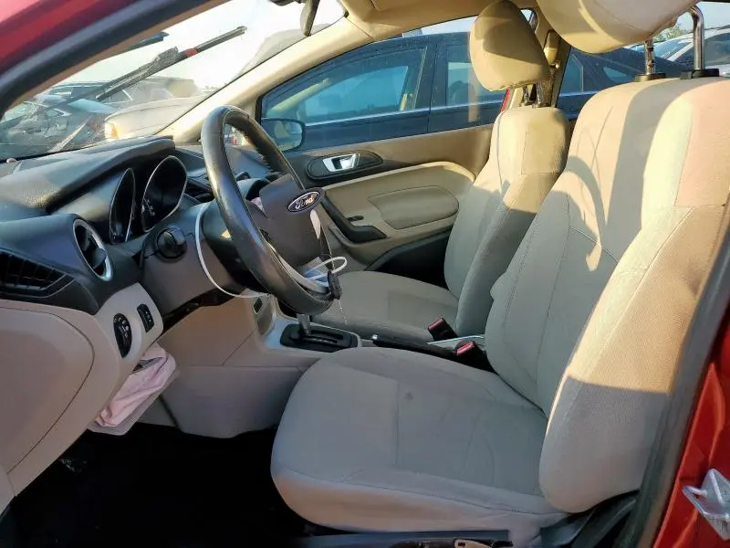 2014 FORD FIESTA SE  
