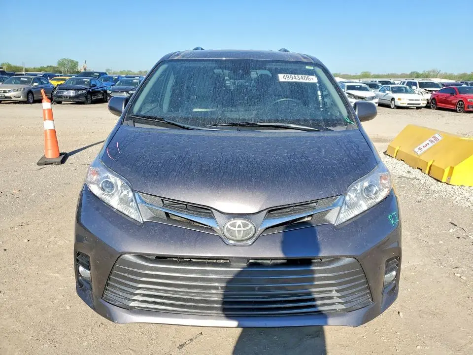2019 TOYOTA SIENNA XLE PREMIUM 7-PASSENGER  