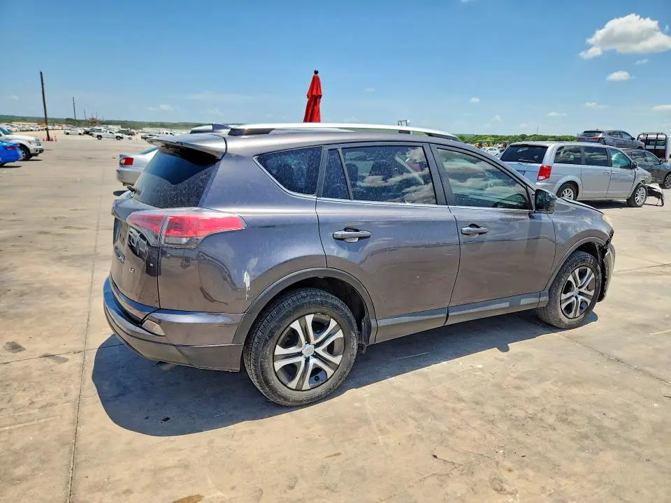 2016 TOYOTA RAV4 LE  