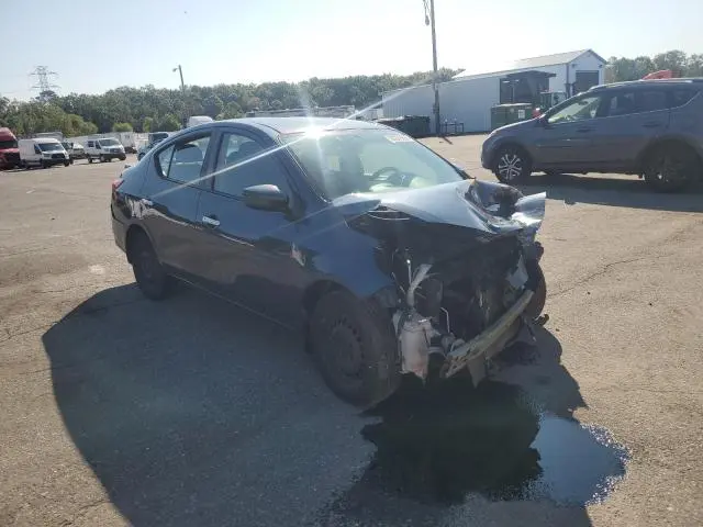 2015 NISSAN VERSA S  